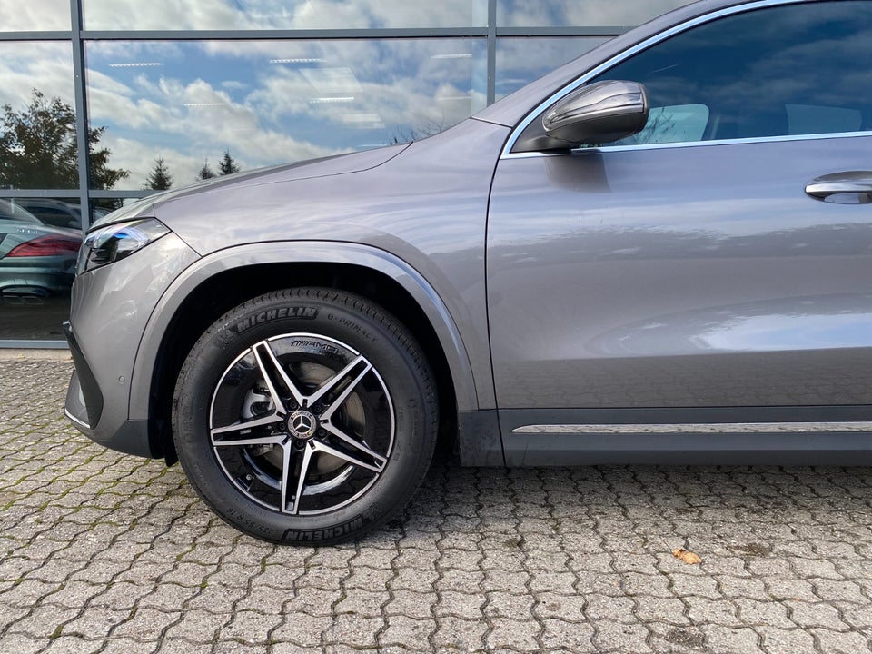Mercedes EQA250+ AMG Advance 5d