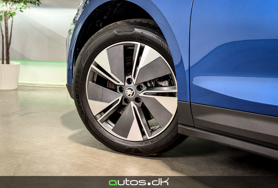 Skoda Enyaq 80 iV Loft 5d