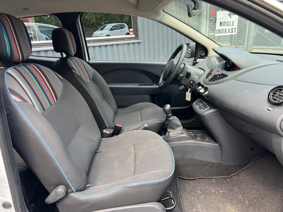 Renault Twingo 1,2 16V Authentique ECO2 3d