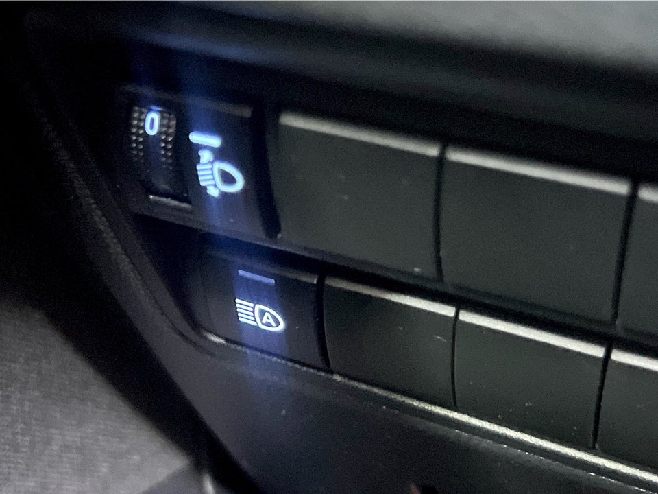 Toyota Yaris 1,5 Hybrid H1 e-CVT 5d