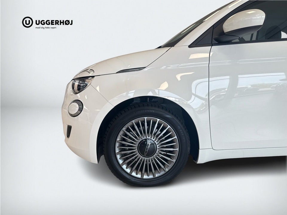 Fiat 500e 42 Icon 3d