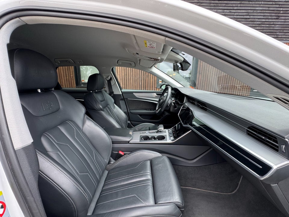 Audi A6 55 TFSi e S-line Avant quattro S-tr. 5d
