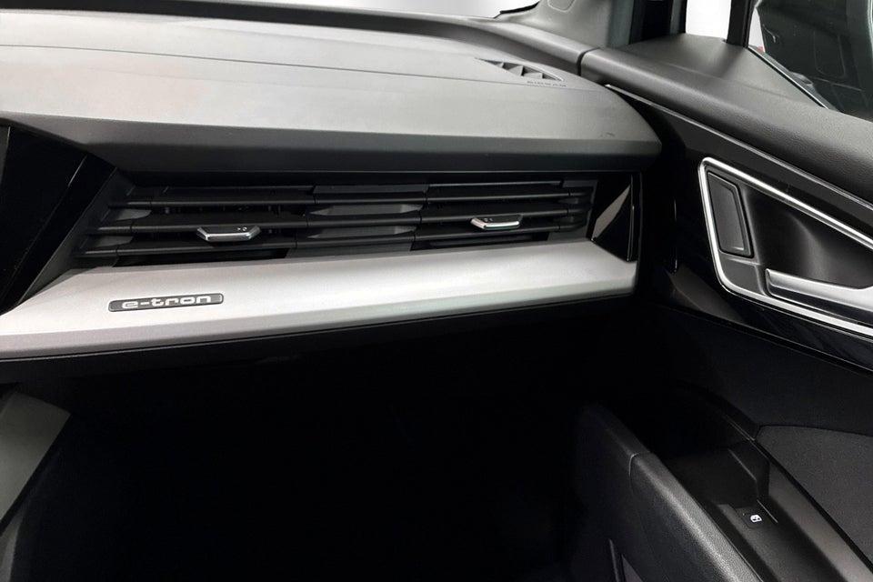 Audi Q4 e-tron 45 Progress 5d