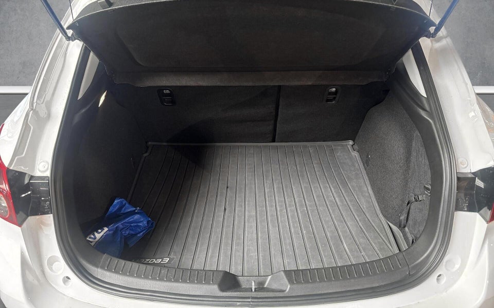 Mazda 3 2,0 SkyActiv-G 120 Vision 5d