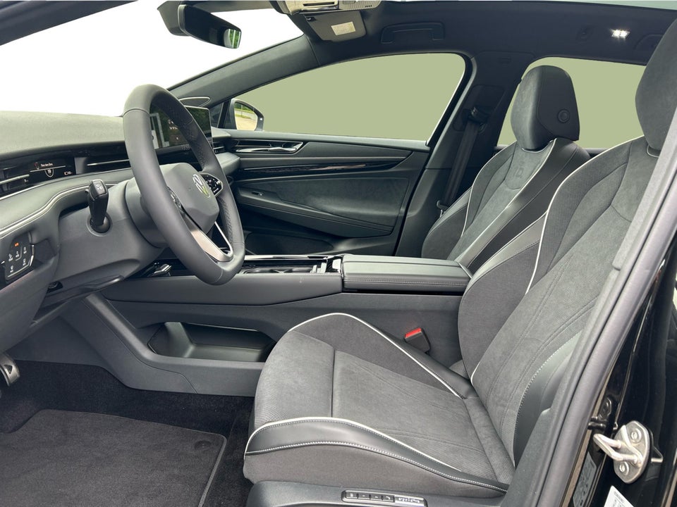 VW ID.7 86 Style S Tourer 5d