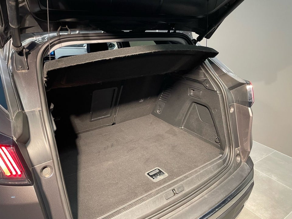 Peugeot 3008 1,6 Hybrid Allure Pack EAT8 5d