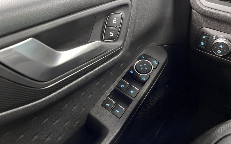 Ford Kuga 2,5 PHEV ST-Line X CVT 5d