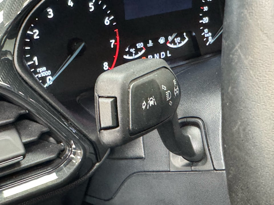 Ford Puma 1,0 EcoBoost Titanium DCT 5d