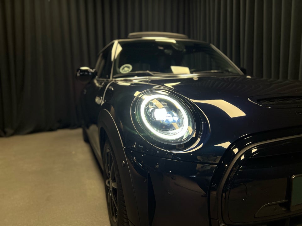 MINI Cooper SE Yours Lounge 3d