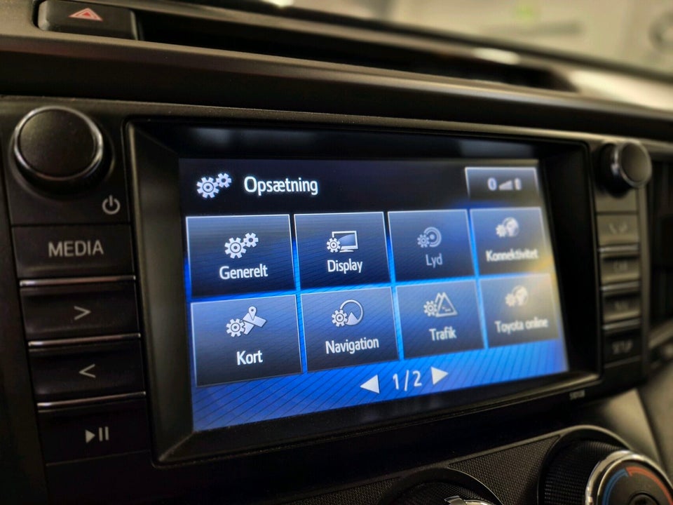 Toyota RAV4 2,0 D-4D T2 5d