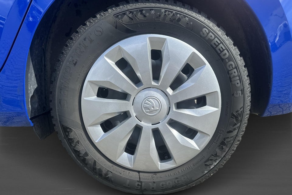 Skoda Fabia 1,0 MPi 80 Essence 5d