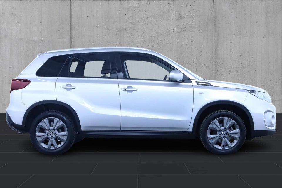 Suzuki Vitara 1,5 S-Hybrid Active AGS 5d