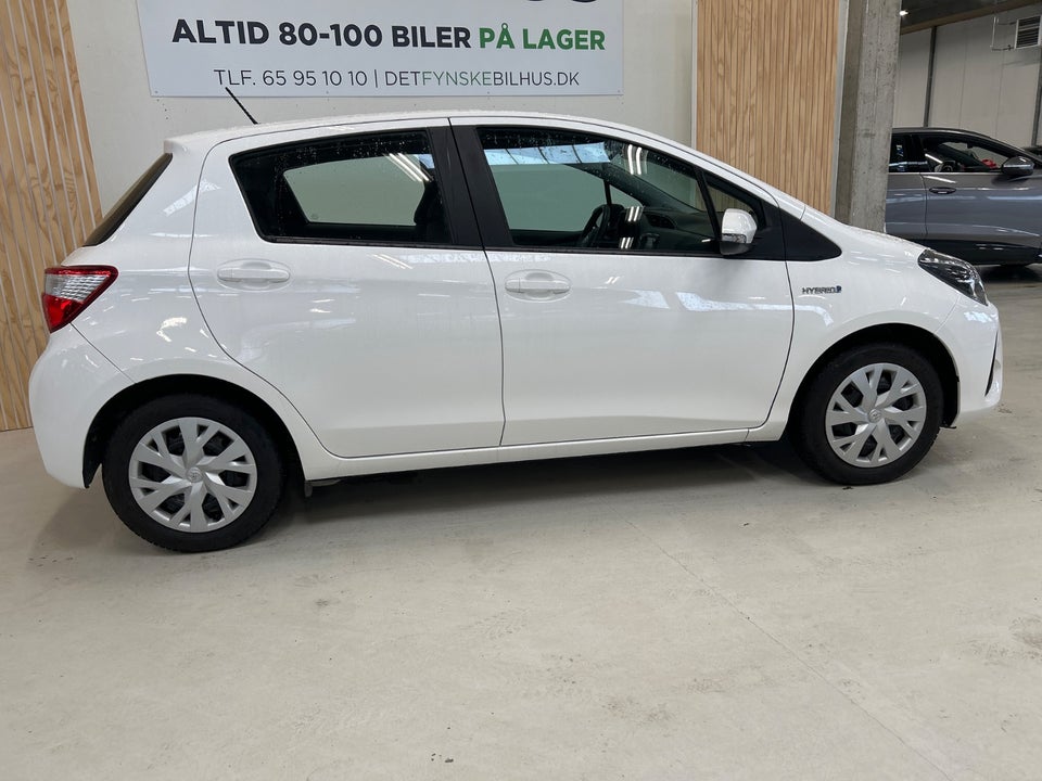 Toyota Yaris 1,5 Hybrid H2 e-CVT 5d