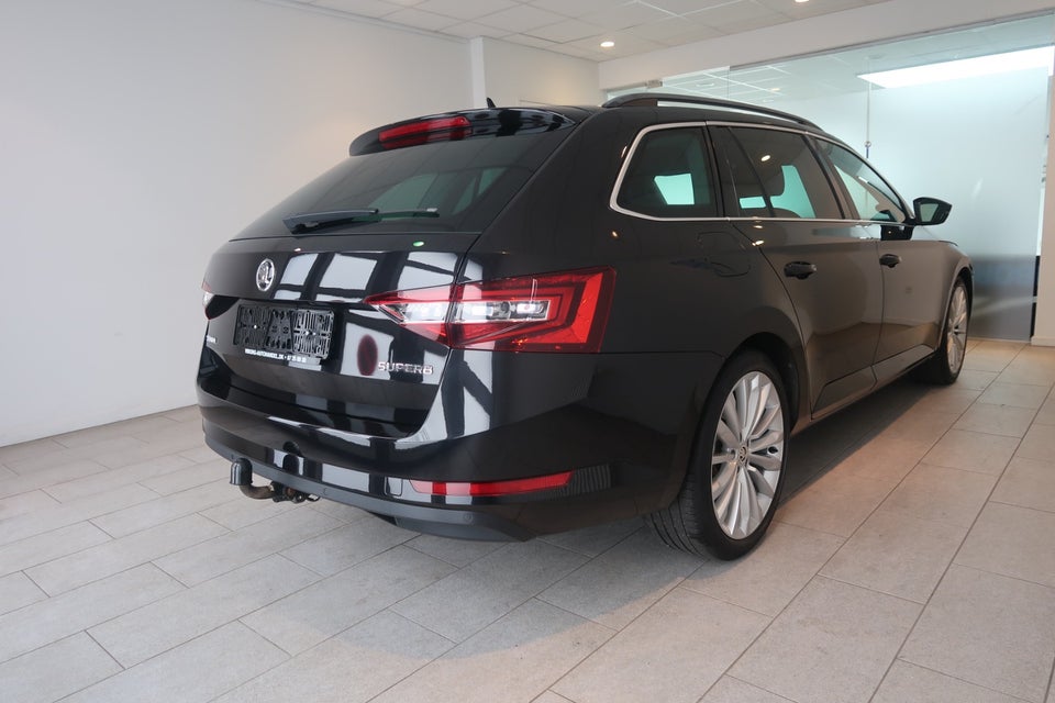 Skoda Superb 1,4 TSi 150 Ambition Combi DSG 5d