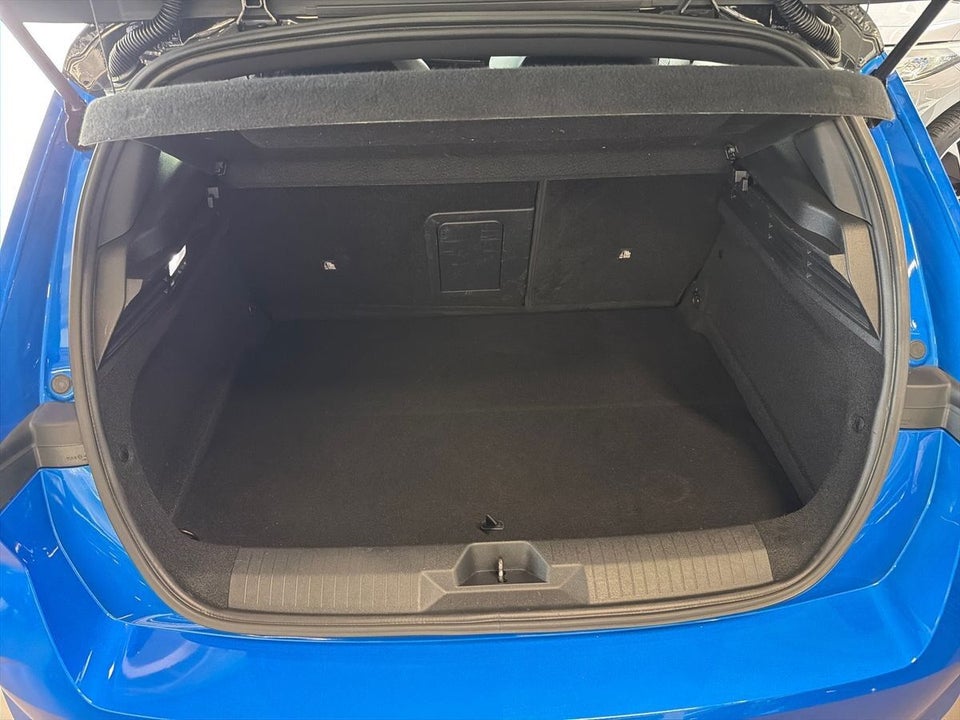 Opel Astra-e 54 Ultimate 5d
