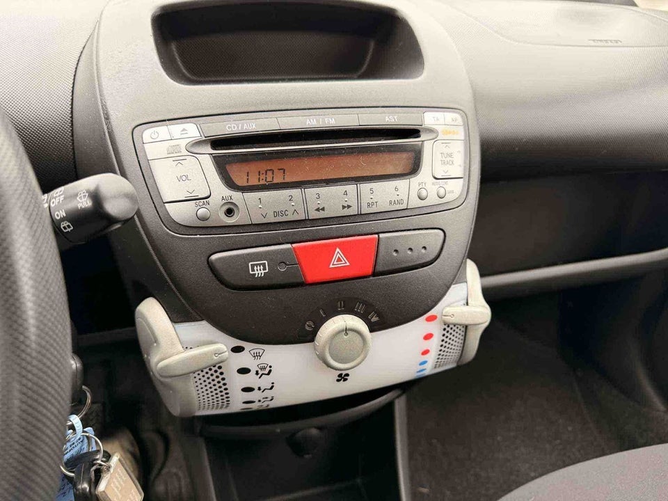 Toyota Aygo 1,0 Plus 5d
