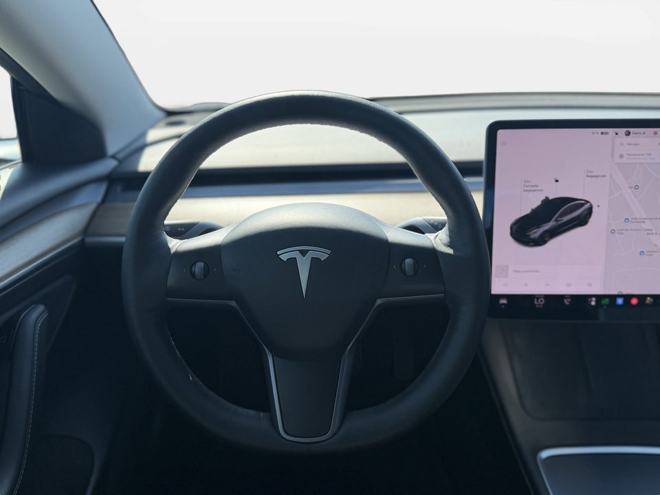Tesla Model 3 Long Range AWD 4d