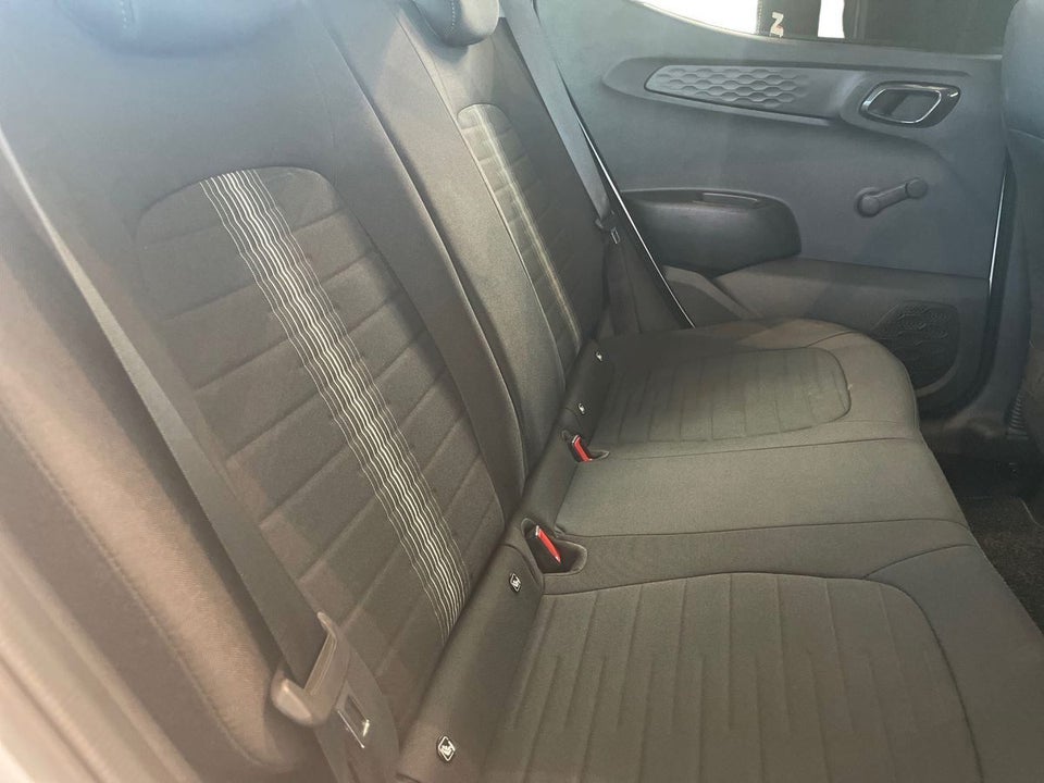 Hyundai i10 1,0 MPi Essential 5d