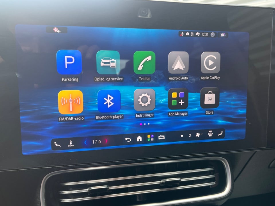 Mercedes CLA250+ electric Progressive 4d
