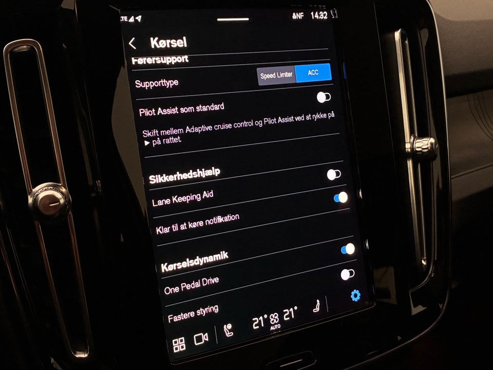 Volvo C40 P8 ReCharge Twin Plus 5d