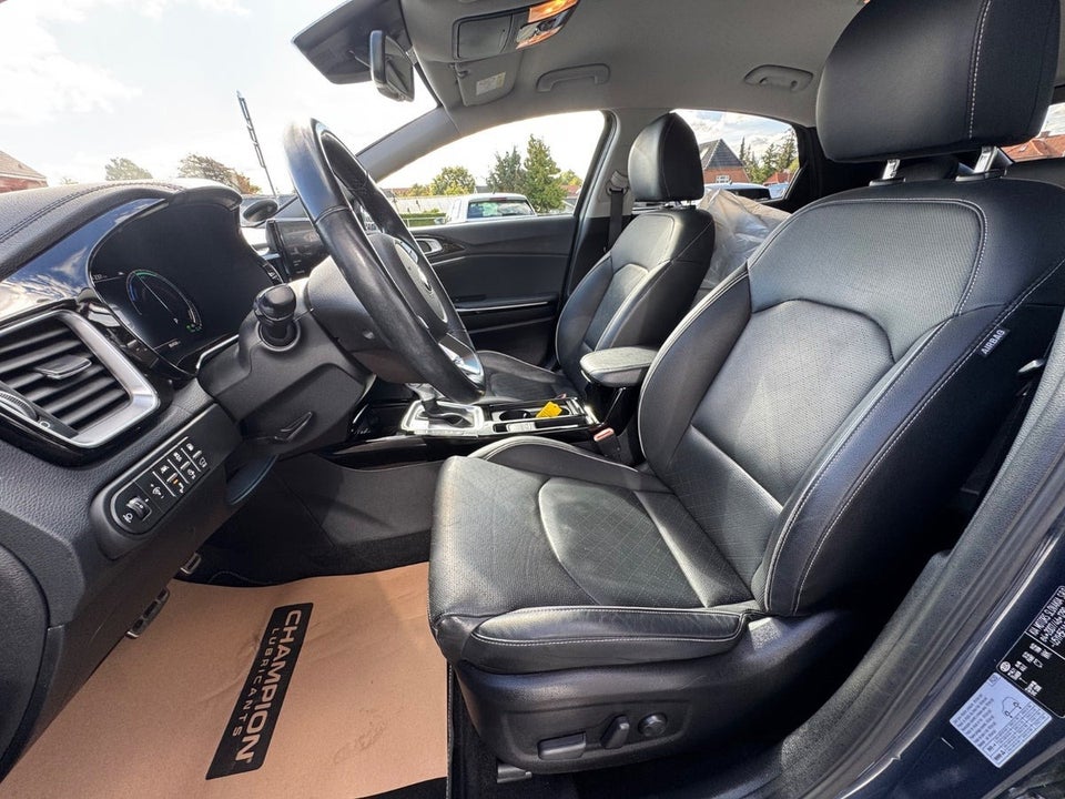 Kia XCeed 1,6 PHEV Prestige DCT 5d