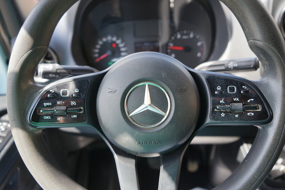 Mercedes Sprinter 316 2,2 CDi A2 Kassevogn aut. RWD