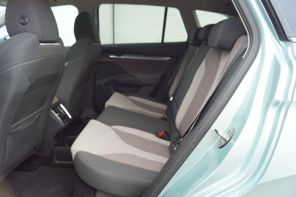 Skoda Enyaq 80 iV Lodge 5d