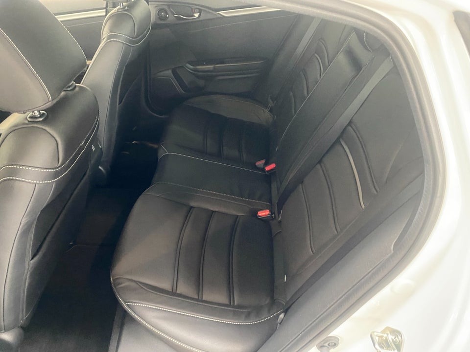 Honda Civic 1,5 VTEC Turbo Sport 5d