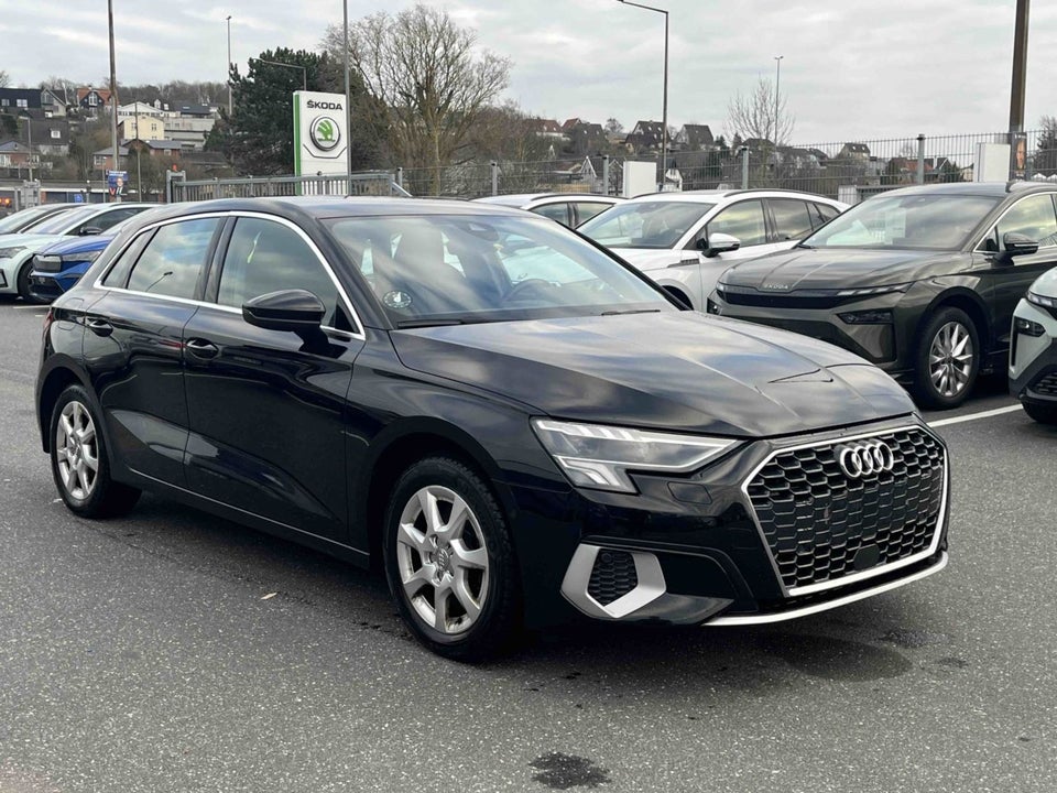 Audi A3 40 TFSi e Prestige Sportback S-tr. 5d