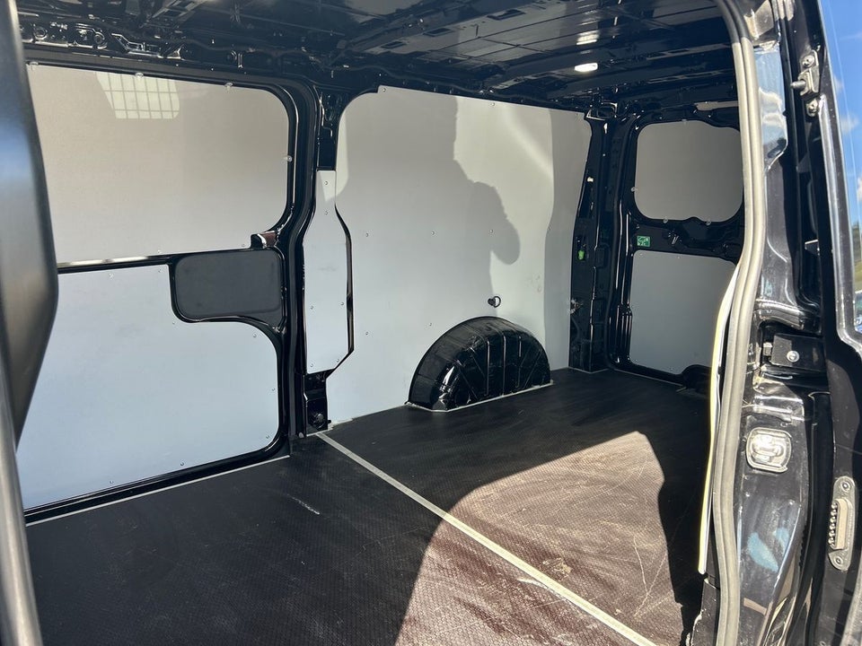 Ford Transit Custom 320 L1 2,0 EcoBlue Trend aut.