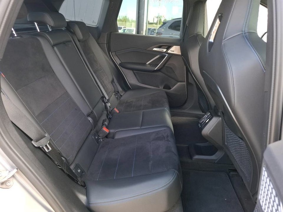 BMW iX1 xDrive30 Fully Charged M-Sport 5d