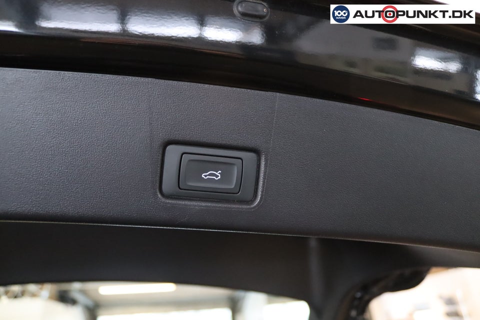 Audi Q4 e-tron 40 Advanced Sportback 5d