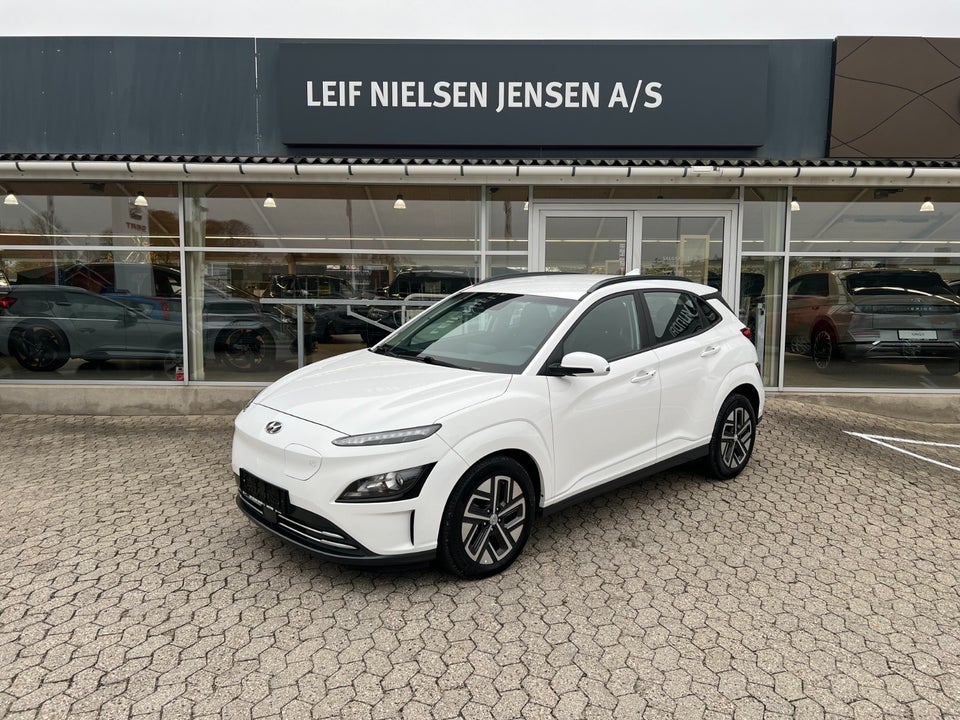 Hyundai Kona 64 EV Select 5d