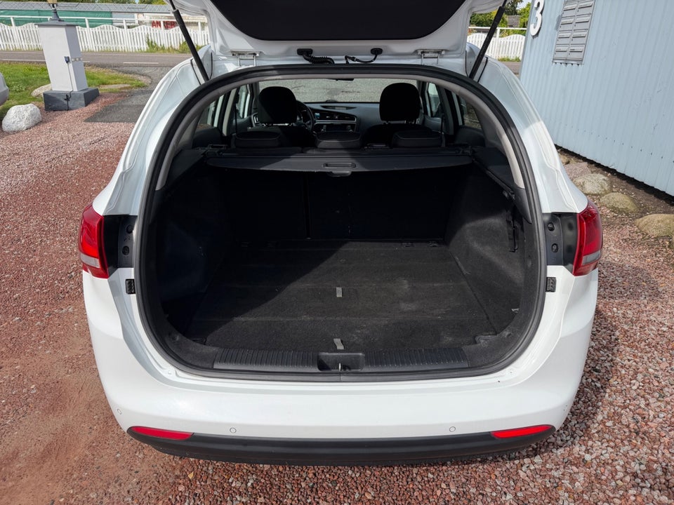 Kia Ceed 1,4 CVVT Attraction SW 5d
