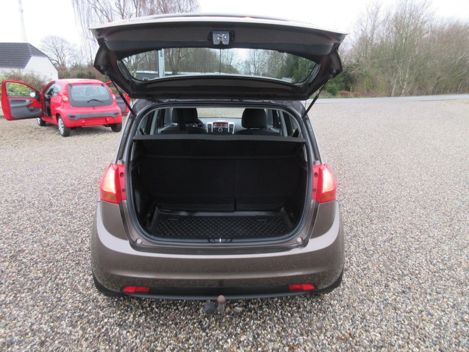 Kia Venga 1,6 CVVT Motion+ 5d