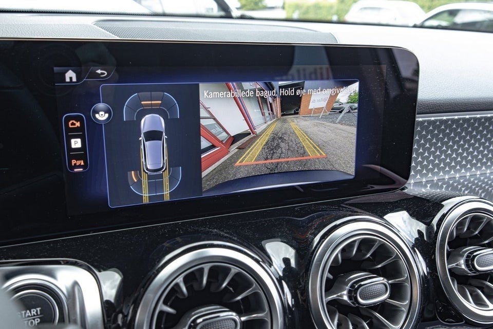 Mercedes EQB300 Progressive 4Matic 5d