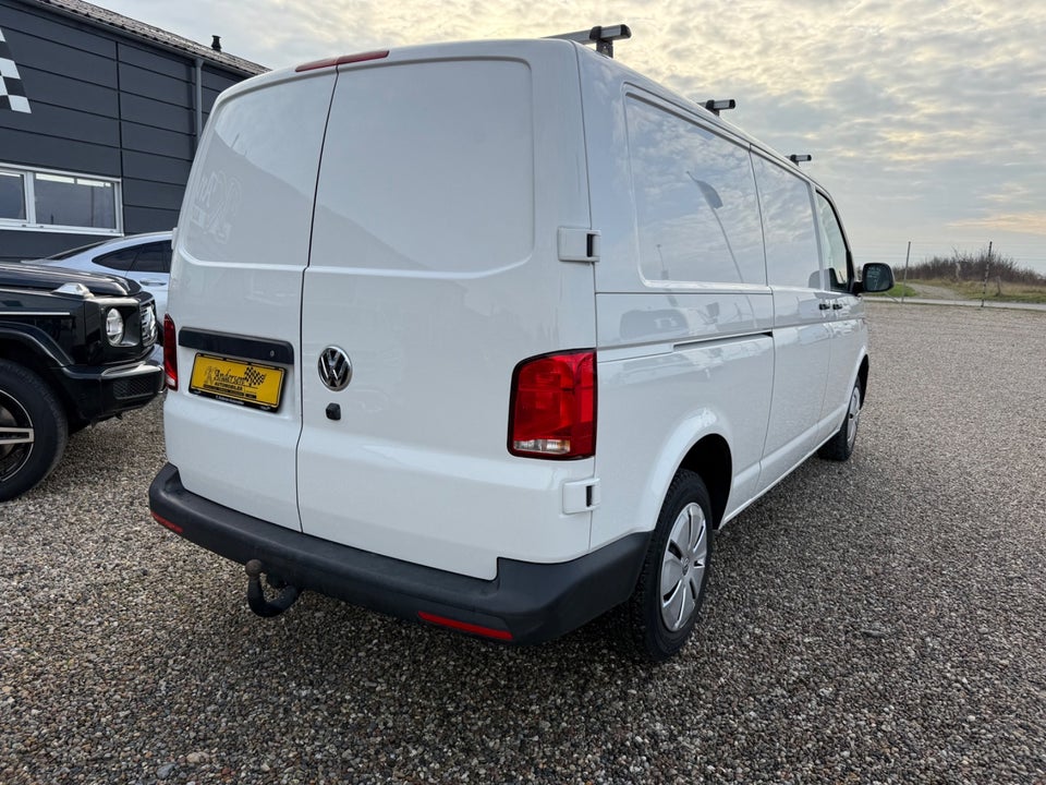 VW Transporter 2,0 TDi 150 Kassevogn DSG lang