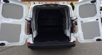 Ford E-Transit Custom 340L 64 Trend
