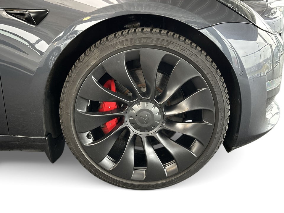 Tesla Model 3 Performance AWD 4d