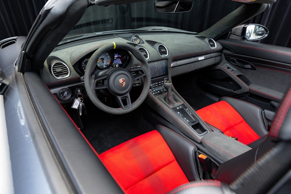 Porsche 718 Spyder RS 4,0 PDK 2d