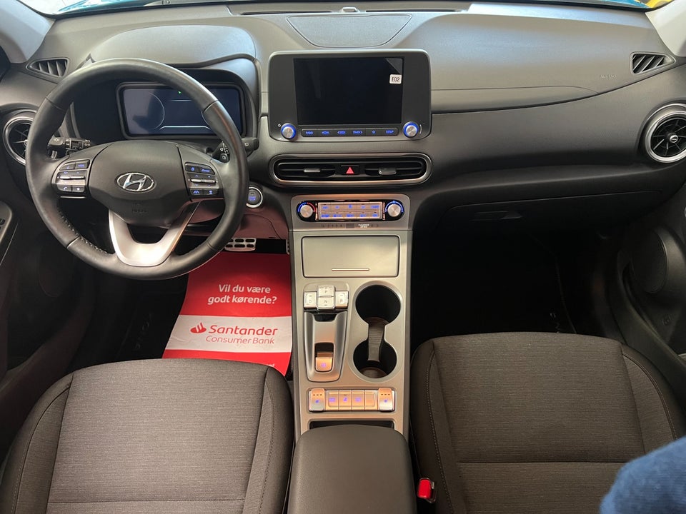 Hyundai Kona 39 EV Essential 5d