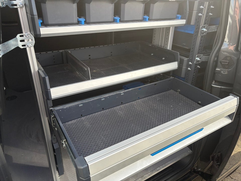 VW Transporter 2,0 TDi 204 Kassevogn DSG 4Motion kort