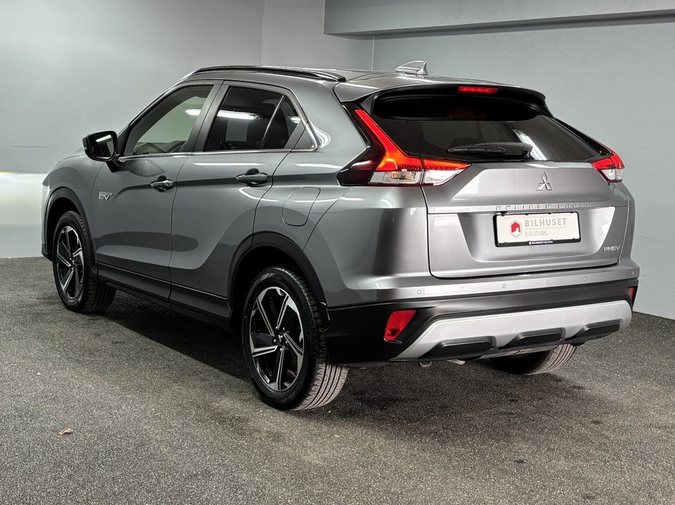 Mitsubishi Eclipse Cross 2,4 PHEV Sport Tech CVT 4WD 5d
