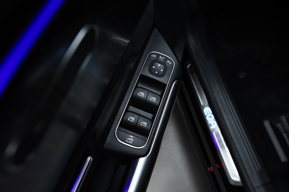 Mercedes EQA250+ AMG Advance 5d