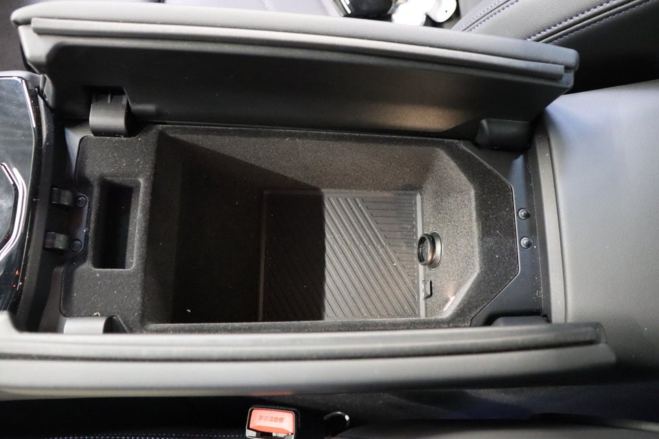 BMW i5 M60 M-Sport xDrive 4d