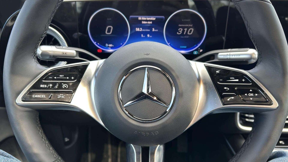 Mercedes CLA250+ EQ Progressive Advance Plus 4d