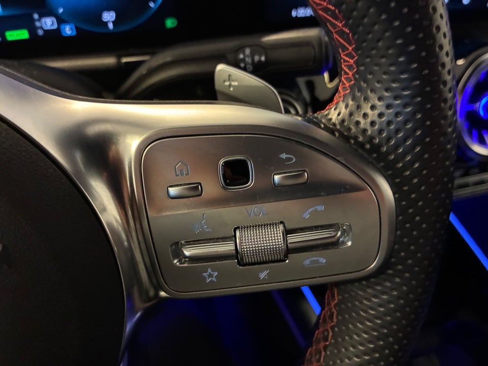 Mercedes EQA250 AMG Line 5d