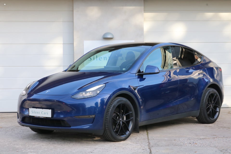 Tesla Model Y Long Range AWD 5d