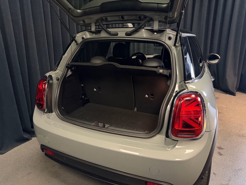 MINI Cooper SE Edition Premium 3d