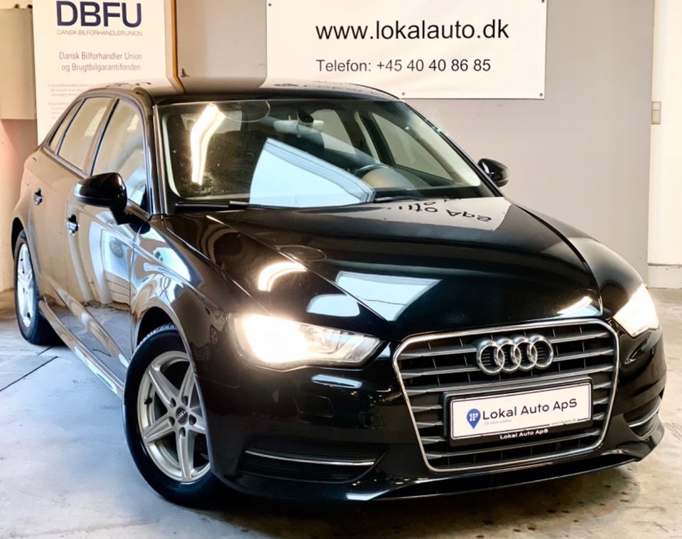 Audi A3 1,6 TDi 110 Ultra Attraction Sportback 5d